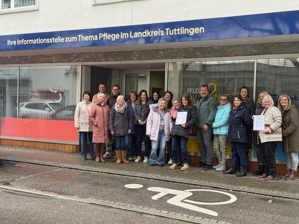 Bild vergr&ouml;&szlig;ern: Erfolgreiche Kursteilnahme für Pflege- und Demenzbegleiter