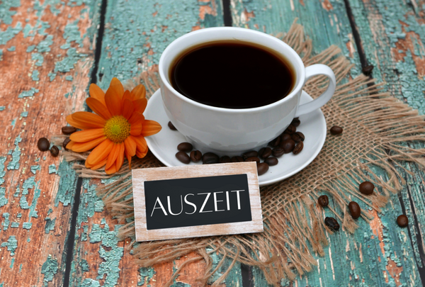 Bild vergr&ouml;&szlig;ern: Kaffeetasse Auszeit Blume